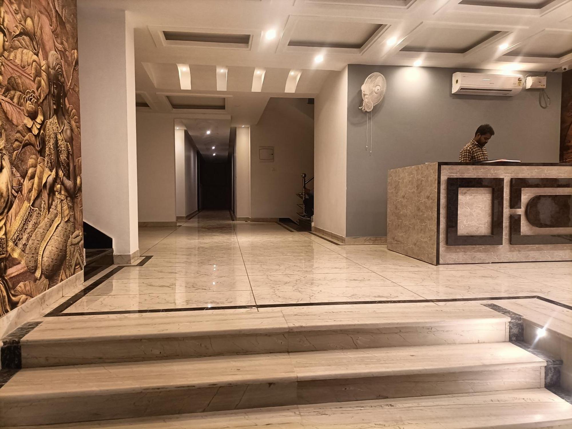 Grand Tela Near Igi Airport Delhi
